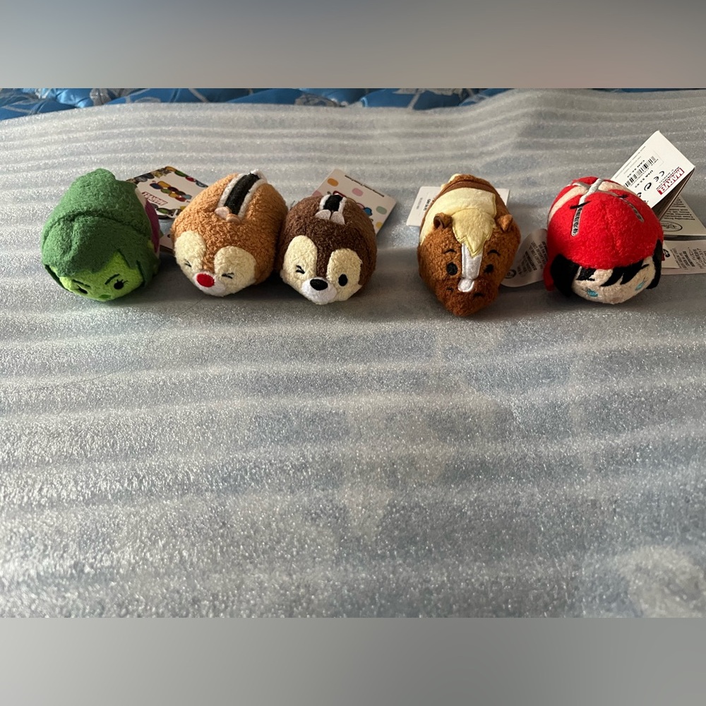 DISNEY TSUM TSUM bundle